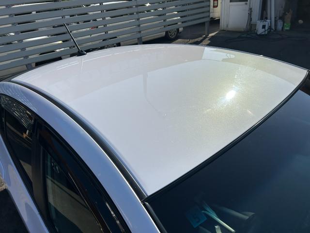 インサイト LS 純正HDDナビ ワンセグTV バックモニター 純正HIDヘッドライト オートライト フォグ 純正アルミホイール ETC 横滑り防止 パドルシフト 革巻きハンドル オートエアコン 禁煙車 車検2年付(18枚目)