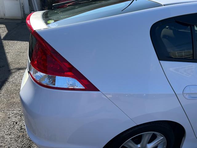 インサイト LS 純正HDDナビ ワンセグTV バックモニター 純正HIDヘッドライト オートライト フォグ 純正アルミホイール ETC 横滑り防止 パドルシフト 革巻きハンドル オートエアコン 禁煙車 車検2年付(72枚目)