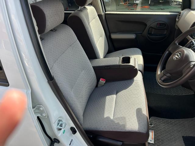 ブーン ＣＬ　走行１，８万ｋｍ　純正ＳＤナビ　ワンセグＴＶ　ＥＴＣ　ＣＤ　アイドリングストップ　横滑り防止　プライバシーガラス　ベンチシート　電動格納ミラー　キーレス　フロアマット　禁煙車　保証書（21枚目）