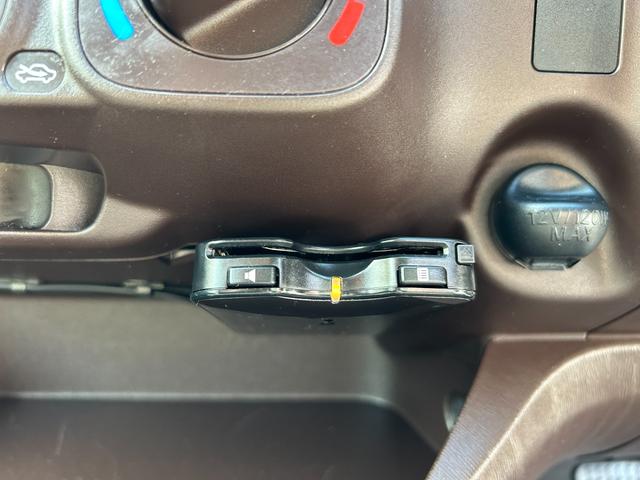 ブーン ＣＬ　走行１，８万ｋｍ　純正ＳＤナビ　ワンセグＴＶ　ＥＴＣ　ＣＤ　アイドリングストップ　横滑り防止　プライバシーガラス　ベンチシート　電動格納ミラー　キーレス　フロアマット　禁煙車　保証書（32枚目）