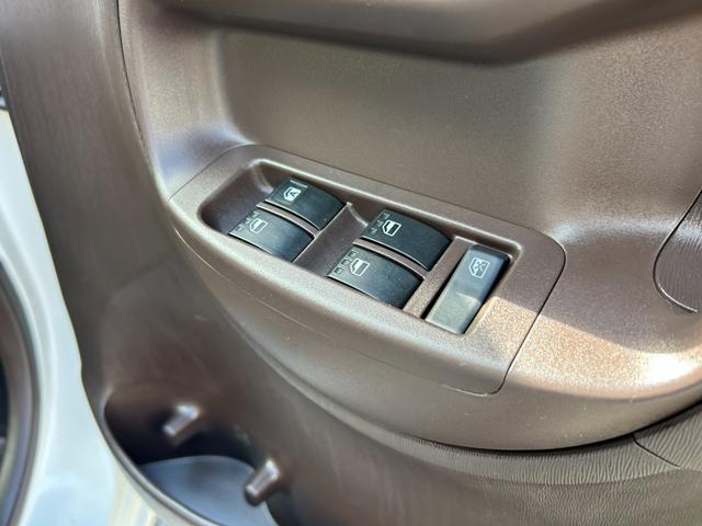 ブーン ＣＬ　走行１，８万ｋｍ　純正ＳＤナビ　ワンセグＴＶ　ＥＴＣ　ＣＤ　アイドリングストップ　横滑り防止　プライバシーガラス　ベンチシート　電動格納ミラー　キーレス　フロアマット　禁煙車　保証書（33枚目）