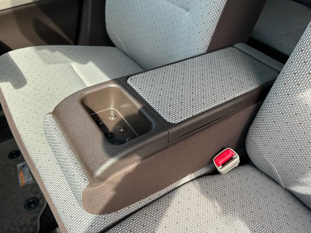 ブーン ＣＬ　走行１，８万ｋｍ　純正ＳＤナビ　ワンセグＴＶ　ＥＴＣ　ＣＤ　アイドリングストップ　横滑り防止　プライバシーガラス　ベンチシート　電動格納ミラー　キーレス　フロアマット　禁煙車　保証書（36枚目）