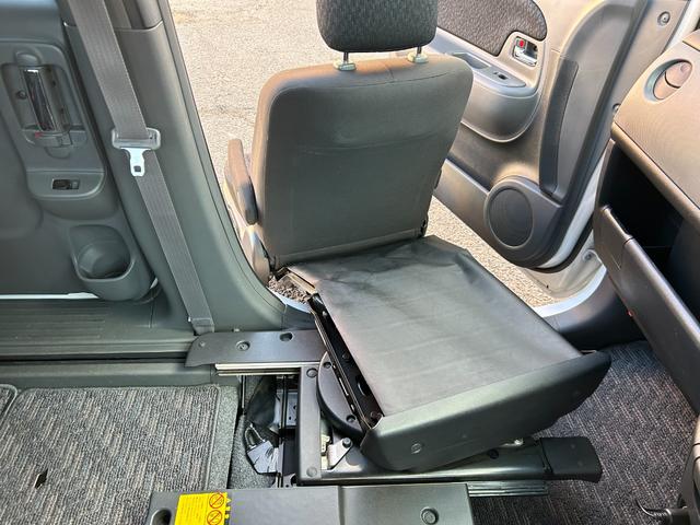 シエンタ ＤＩＣＥ－Ｇ　助手席リフトアップシート車　Ａタイプ　修復歴（後方軽度）　純正ナビ　Ｂｌｕｅｔｏｏｔｈオーディオ　　バックモニター　パワースライド　ＥＴＣ　キーレス　ＨＩＤヘッドライト　フォグ　福祉車　禁煙車（22枚目）