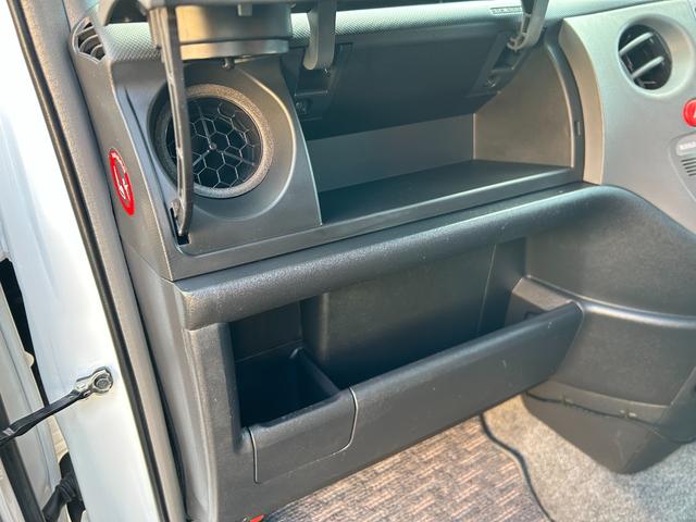 シエンタ ＤＩＣＥ－Ｇ　助手席リフトアップシート車　Ａタイプ　修復歴（後方軽度）　純正ナビ　Ｂｌｕｅｔｏｏｔｈオーディオ　　バックモニター　パワースライド　ＥＴＣ　キーレス　ＨＩＤヘッドライト　フォグ　福祉車　禁煙車（35枚目）