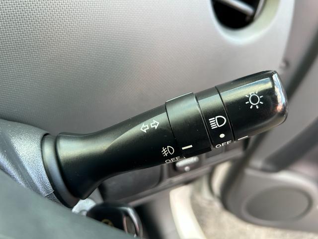 シエンタ ＤＩＣＥ－Ｇ　助手席リフトアップシート車　Ａタイプ　修復歴（後方軽度）　純正ナビ　Ｂｌｕｅｔｏｏｔｈオーディオ　　バックモニター　パワースライド　ＥＴＣ　キーレス　ＨＩＤヘッドライト　フォグ　福祉車　禁煙車（36枚目）