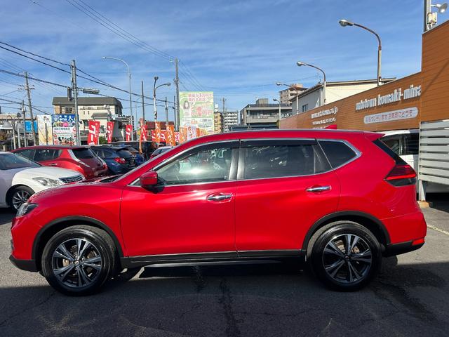 エクストレイル ２０Ｘ　後期型　純正９インチナビ　Ｂｌｕｅｔｏｏｔｈオーディオ　フルセグ　アラウンドビューモニター　エマージェンシーブレーキ　カプロンシート　パワーバックドア　ＥＴＣ　デジタルインナーミラー　禁煙（6枚目）