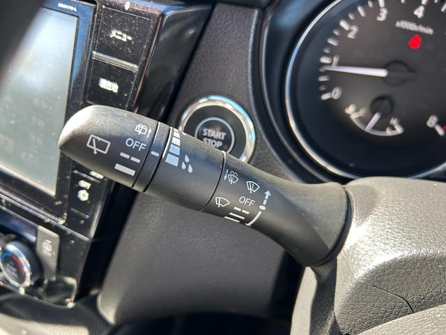 エクストレイル ２０Ｘ　後期型　純正９インチナビ　Ｂｌｕｅｔｏｏｔｈオーディオ　フルセグ　アラウンドビューモニター　エマージェンシーブレーキ　カプロンシート　パワーバックドア　ＥＴＣ　デジタルインナーミラー　禁煙（33枚目）