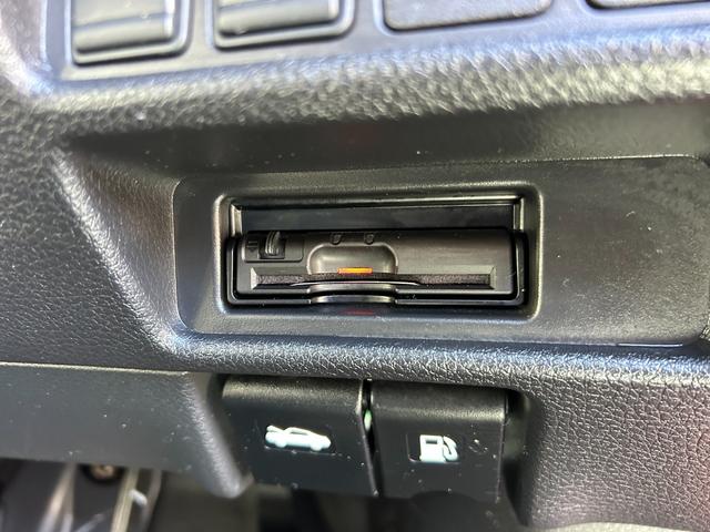 エクストレイル ２０Ｘ　後期型　純正９インチナビ　Ｂｌｕｅｔｏｏｔｈオーディオ　フルセグ　アラウンドビューモニター　エマージェンシーブレーキ　カプロンシート　パワーバックドア　ＥＴＣ　デジタルインナーミラー　禁煙（37枚目）