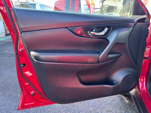 エクストレイル ２０Ｘ　後期型　純正９インチナビ　Ｂｌｕｅｔｏｏｔｈオーディオ　フルセグ　アラウンドビューモニター　エマージェンシーブレーキ　カプロンシート　パワーバックドア　ＥＴＣ　デジタルインナーミラー　禁煙（50枚目）