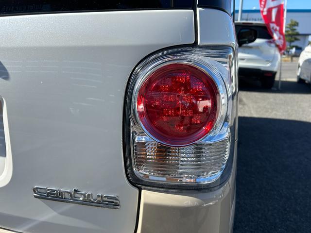 ムーヴキャンバス Ｇメイクアップリミテッド　ＳＡＩＩＩ　ツートン　ナビＴＶ　Ｂｌｕｅｔｏｏｔｈオーディオ　全方位モニター　両側パワースライド　ＥＴＣ　スマートキー　衝突被害軽減ブレーキ　シートヒーター　ＬＥＤヘッドライト　フォグランプ　禁煙（18枚目）