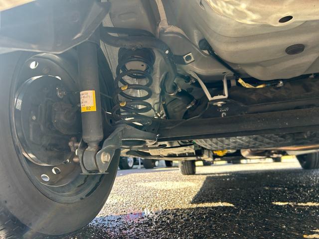 ムーヴキャンバス Ｇメイクアップリミテッド　ＳＡＩＩＩ　ツートン　ナビＴＶ　Ｂｌｕｅｔｏｏｔｈオーディオ　全方位モニター　両側パワースライド　ＥＴＣ　スマートキー　衝突被害軽減ブレーキ　シートヒーター　ＬＥＤヘッドライト　フォグランプ　禁煙（21枚目）