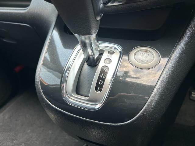 セレナ ハイウェイスター　Ｓ－ハイブリッド　１年保証付　純正ＳＤナビＴＶ　バックモニター　電動スライド　スマートキー２本　プッシュスタート　ＥＴＣ　ＨＩＤヘッドライト　フォグランプ　タイミングチェーン　オートエアコン　ハイブリッド　保証書　禁煙（28枚目）