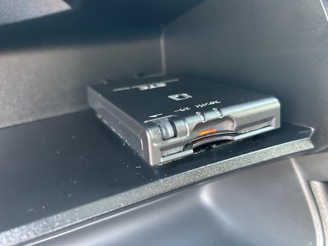 セレナ ハイウェイスター　Ｓ－ハイブリッド　１年保証付　純正ＳＤナビＴＶ　バックモニター　電動スライド　スマートキー２本　プッシュスタート　ＥＴＣ　ＨＩＤヘッドライト　フォグランプ　タイミングチェーン　オートエアコン　ハイブリッド　保証書　禁煙（31枚目）