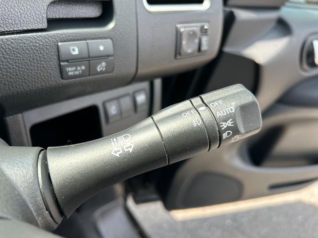 セレナ ハイウェイスター　Ｓ－ハイブリッド　１年保証付　純正ＳＤナビＴＶ　バックモニター　電動スライド　スマートキー２本　プッシュスタート　ＥＴＣ　ＨＩＤヘッドライト　フォグランプ　タイミングチェーン　オートエアコン　ハイブリッド　保証書　禁煙（34枚目）