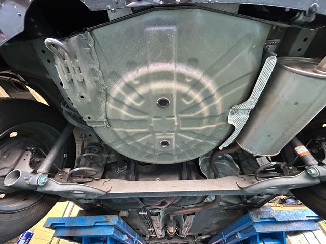 ノート メダリスト　エマージェンシーブレーキパッケージ　純正ＳＤナビ　Ｂｌｕｅｔｏｏｔｈオーディオ　フルセグＴＶ　アラウンドビューモニター　ＥＴＣ　スマートキー２本　エマージェンシーブレーキ　車線逸脱　ハーフレザーシート　オーロラモーヴ　オートマ車　禁煙車（20枚目）