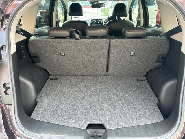 ノート メダリスト　エマージェンシーブレーキパッケージ　純正ＳＤナビ　Ｂｌｕｅｔｏｏｔｈオーディオ　フルセグＴＶ　アラウンドビューモニター　ＥＴＣ　スマートキー２本　エマージェンシーブレーキ　車線逸脱　ハーフレザーシート　オーロラモーヴ　オートマ車　禁煙車（25枚目）