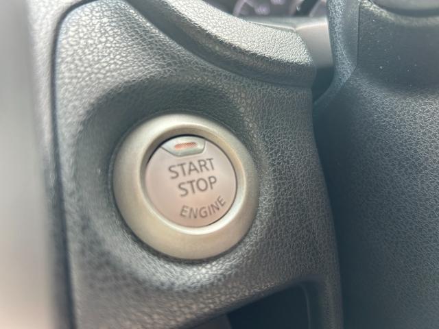 ノート メダリスト　エマージェンシーブレーキパッケージ　純正ＳＤナビ　Ｂｌｕｅｔｏｏｔｈオーディオ　フルセグＴＶ　アラウンドビューモニター　ＥＴＣ　スマートキー２本　エマージェンシーブレーキ　車線逸脱　ハーフレザーシート　オーロラモーヴ　オートマ車　禁煙車（29枚目）