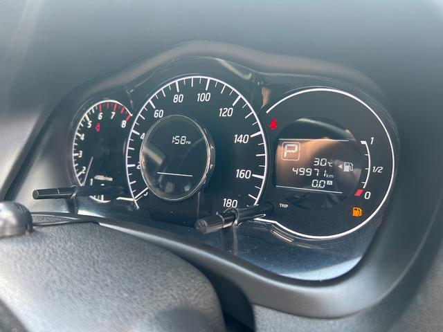 ノート メダリスト　エマージェンシーブレーキパッケージ　純正ＳＤナビ　Ｂｌｕｅｔｏｏｔｈオーディオ　フルセグＴＶ　アラウンドビューモニター　ＥＴＣ　スマートキー２本　エマージェンシーブレーキ　車線逸脱　ハーフレザーシート　オーロラモーヴ　オートマ車　禁煙車（38枚目）