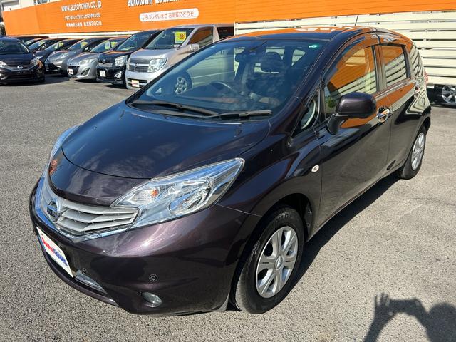 ノート メダリスト　エマージェンシーブレーキパッケージ　純正ＳＤナビ　Ｂｌｕｅｔｏｏｔｈオーディオ　フルセグＴＶ　アラウンドビューモニター　ＥＴＣ　スマートキー２本　エマージェンシーブレーキ　車線逸脱　ハーフレザーシート　オーロラモーヴ　オートマ車　禁煙車（50枚目）