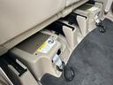 Ｇ・Ｌパッケージ　車いす仕様車　スロープ　電動ウインチ　純正ＳＤナビ　ワンセグＴＶ　ＤＶＤ　バックモニター　スマートキー　オートエアコン　両側スライド　アイドリングストップ　ベンチシート　横滑り防止　禁煙車（47枚目）
