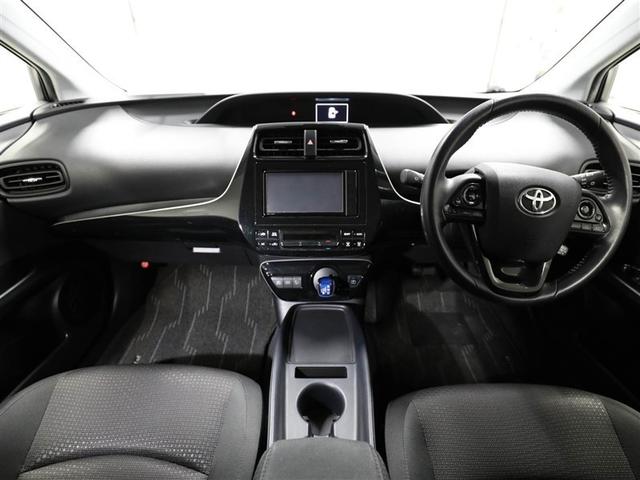 プリウス Ｓ　ＤＶＤ再生機能　ＥＳＣ　スマートキ－　地デジ　メモリーナビゲーション　ＬＥＤヘッドライト　ＥＴＣ車載器　フルオートエアコン　クルーズコントロール　エアバッグ　イモビ　パワーウインドウ　ＰＳ　ＴＶナビ（18枚目）