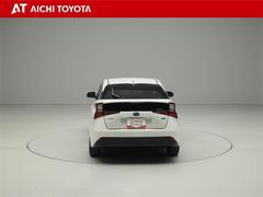 ハイブリッド車を買うならトヨタの『ＴＯＹＯＴＡ認定中古車』！保証は、初度登録年月より起算して１０年間、累計走行距離２０万キロ迄。更に、ロングラン保証が１年付で安心安全です♪ 5