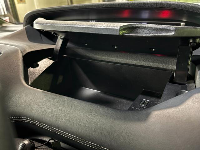 NISSAN SERENA HIGHWAY STAR