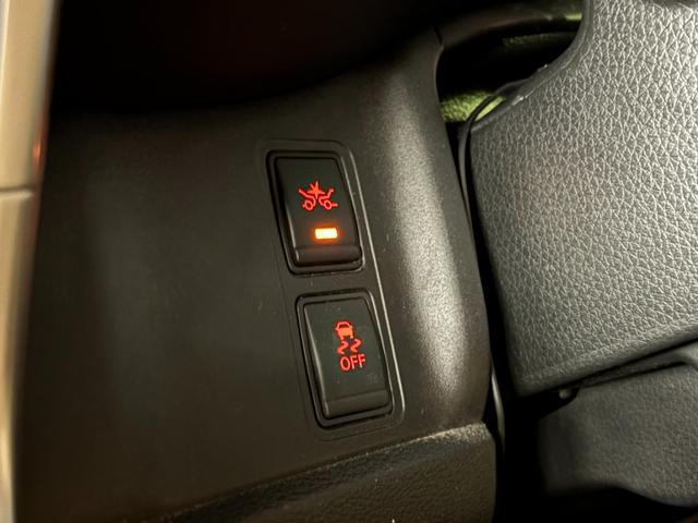 NISSAN SERENA HIGHWAY STAR