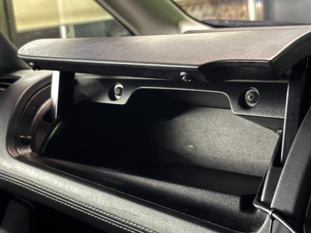 NISSAN SERENA HIGHWAY STAR