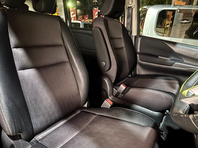 NISSAN SERENA HIGHWAY STAR