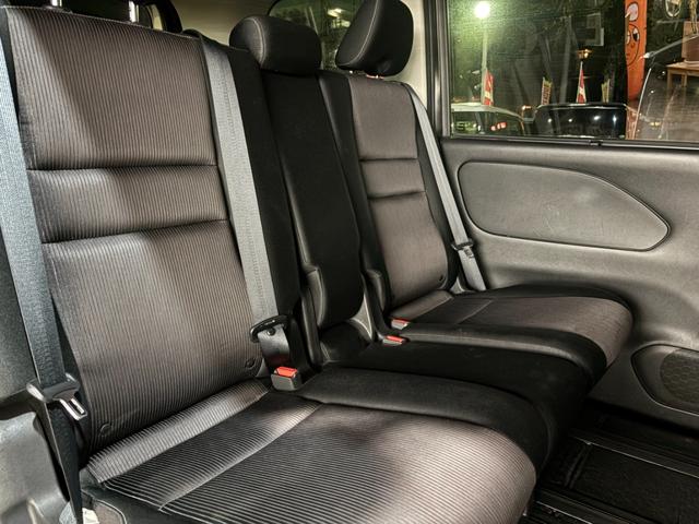 NISSAN SERENA HIGHWAY STAR