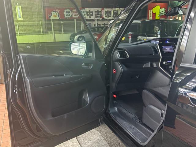 NISSAN SERENA HIGHWAY STAR