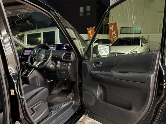 NISSAN SERENA HIGHWAY STAR