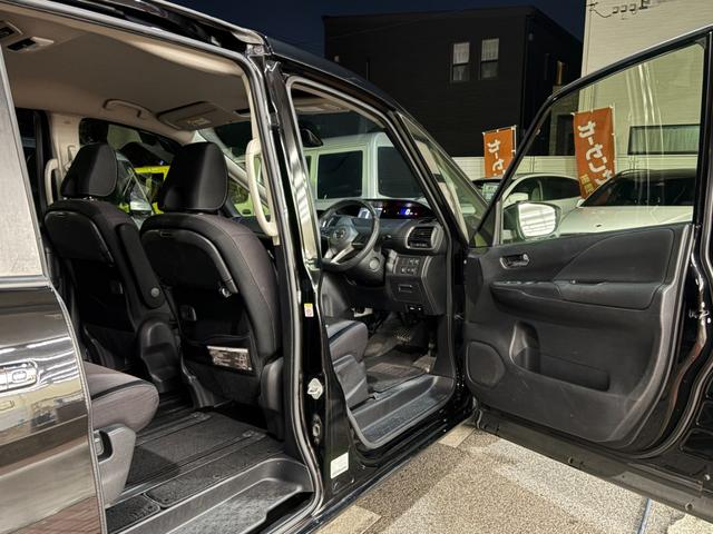 NISSAN SERENA HIGHWAY STAR