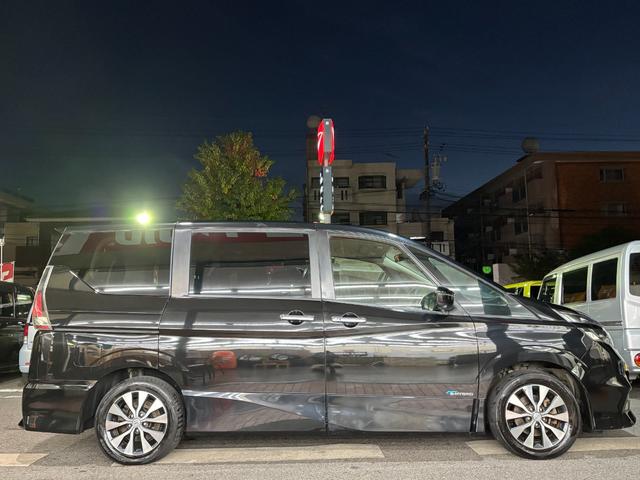 NISSAN SERENA HIGHWAY STAR