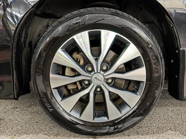 NISSAN SERENA HIGHWAY STAR