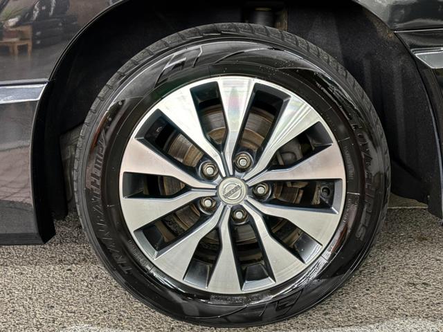 NISSAN SERENA HIGHWAY STAR