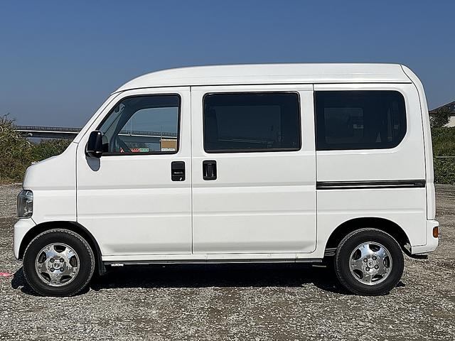 アクティバン SDX 4WD 12か月走行無制限保証付き 事業用登録可能車両 FMAMラジオ ボディ同色バンパー カーエアコン 純正アルミ ハイルーフ スペアタイヤ カップホルダー 光軸調節 手巻きウインドウ サンバイザー(39枚目)