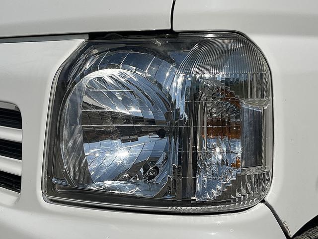 アクティバン SDX 4WD 12か月走行無制限保証付き 事業用登録可能車両 FMAMラジオ ボディ同色バンパー カーエアコン 純正アルミ ハイルーフ スペアタイヤ カップホルダー 光軸調節 手巻きウインドウ サンバイザー(60枚目)