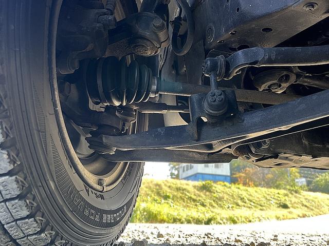 アクティバン SDX 4WD 12か月走行無制限保証付き 事業用登録可能車両 FMAMラジオ ボディ同色バンパー カーエアコン 純正アルミ ハイルーフ スペアタイヤ カップホルダー 光軸調節 手巻きウインドウ サンバイザー(70枚目)