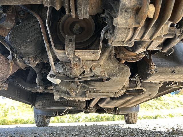 アクティバン SDX 4WD 12か月走行無制限保証付き 事業用登録可能車両 FMAMラジオ ボディ同色バンパー カーエアコン 純正アルミ ハイルーフ スペアタイヤ カップホルダー 光軸調節 手巻きウインドウ サンバイザー(72枚目)