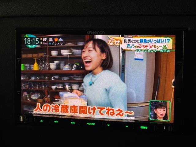 ＴＴクーペ ２．０ＴＦＳＩ　【禁煙車】【ユーザー買取車】キーレスエントリー　オートライト　フロントフォグランプ　パドルシフト　Ｂｌｕｅｔｏｏｔｈ／フルセグ／ＣＤ／ＤＶＤ再生　パワーステアリング　パワーシート　オートエアコン（17枚目）