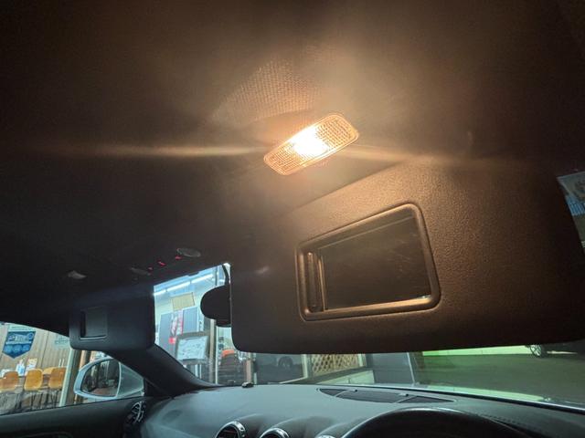 ＴＴクーペ ２．０ＴＦＳＩ　【禁煙車】【ユーザー買取車】キーレスエントリー　オートライト　フロントフォグランプ　パドルシフト　Ｂｌｕｅｔｏｏｔｈ／フルセグ／ＣＤ／ＤＶＤ再生　パワーステアリング　パワーシート　オートエアコン（23枚目）