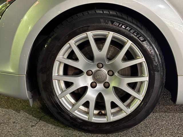 ＴＴクーペ ２．０ＴＦＳＩ　【禁煙車】【ユーザー買取車】キーレスエントリー　オートライト　フロントフォグランプ　パドルシフト　Ｂｌｕｅｔｏｏｔｈ／フルセグ／ＣＤ／ＤＶＤ再生　パワーステアリング　パワーシート　オートエアコン（67枚目）