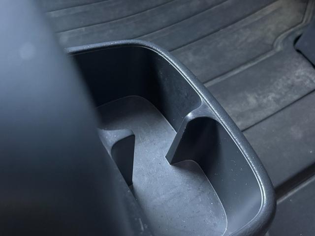 アクティバン ＳＤＸ　ハイルーフ　【事業用登録ＯＫ】　１２ヶ月走行距離無制限保証付き　エアコン　パワーステアリング　ワンセグ／ラジオ／ＣＤ視聴　ヘッドライトレベライザー　２０２３年製造ダンロップタイヤ　サイドバイザー（22枚目）