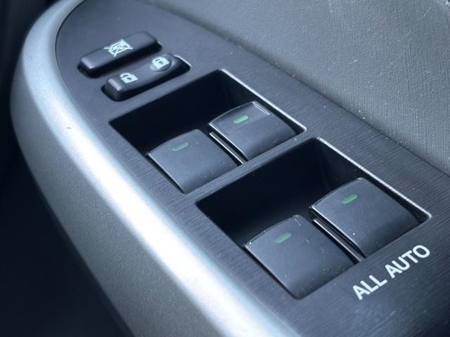 プリウス Ｓ　【禁煙車】【ユーザー買取車】　１２ヶ月走行距離無制限保証付き　前後ドライブレコーダー　ＥＴＣ　ナビ／ＴＶ／Ｂｌｕｅｔｏｏｔｈ接続　オートエアコン　ステアリングスイッチ　フロントフォグランプ（12枚目）