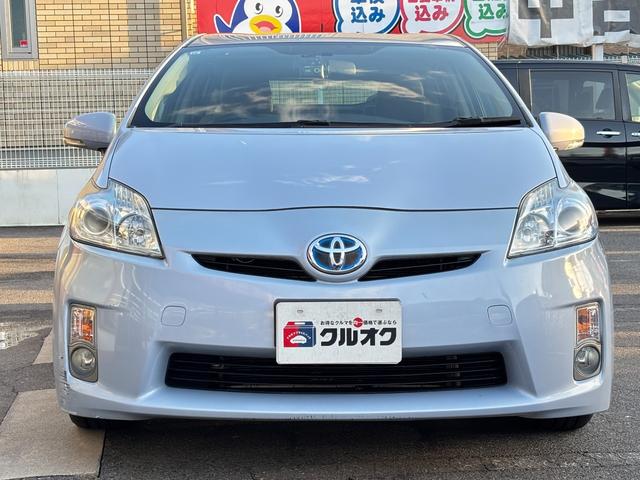 プリウス Ｓ　【禁煙車】【ユーザー買取車】　１２ヶ月走行距離無制限保証付き　前後ドライブレコーダー　ＥＴＣ　ナビ／ＴＶ／Ｂｌｕｅｔｏｏｔｈ接続　オートエアコン　ステアリングスイッチ　フロントフォグランプ（41枚目）