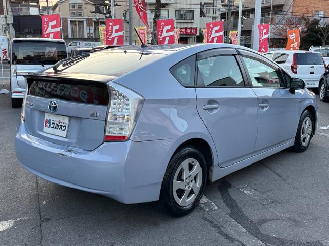 プリウス Ｓ　【禁煙車】【ユーザー買取車】　１２ヶ月走行距離無制限保証付き　前後ドライブレコーダー　ＥＴＣ　ナビ／ＴＶ／Ｂｌｕｅｔｏｏｔｈ接続　オートエアコン　ステアリングスイッチ　フロントフォグランプ（45枚目）