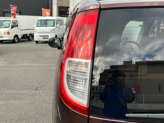 モコ Ｅ　【禁煙車】　純正ＨＤＤナビ／音楽録音機能／ＣＤ／ラジオ　ＡＢＳ　盗難防止機能　オートエアコン　ベンチシート　ブリヂストン製ＮＥＸＴＲＹ装着　ヘッドライトレベライザー　助手席シートアンダーボックス（62枚目）