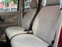 【助手席】運転席より使用頻度は少ないので、大きな破損な目立つ痛みはありません。ただ、通常の使用でも避けられない劣化は否めませんが、程度も良くきれいな状態が保たれております。